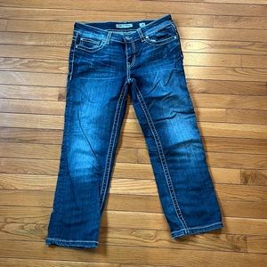 EUC. BKE Capris Jeans. SZ 28